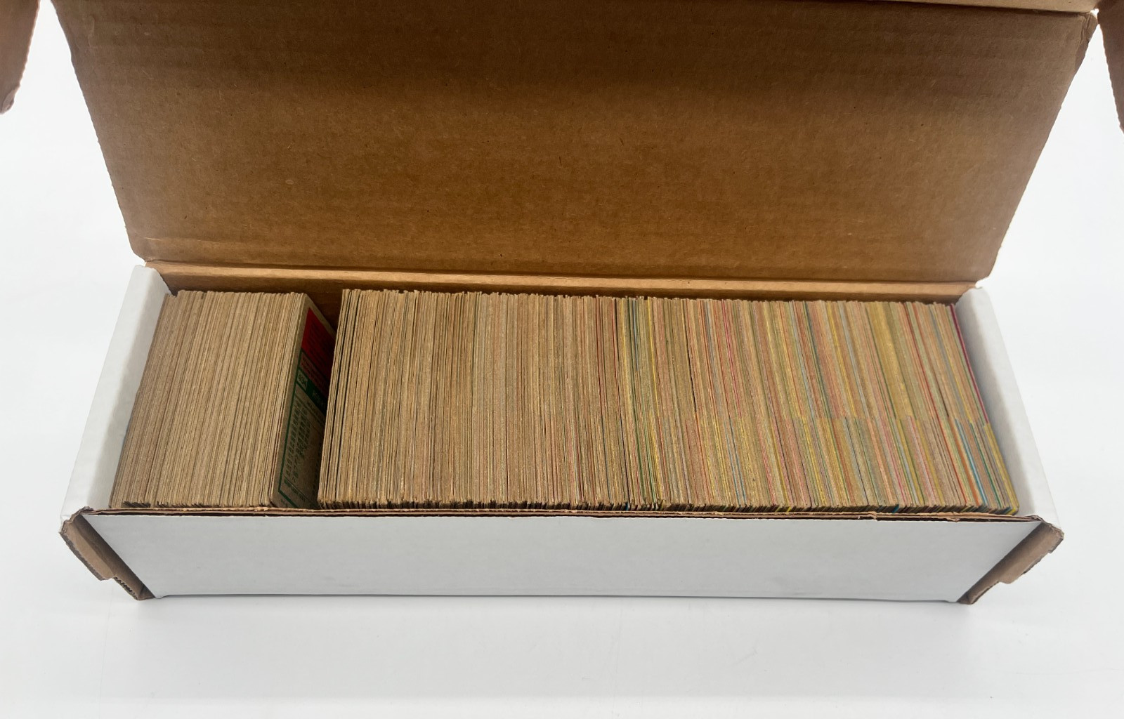 1975 Topps Basecall Cards. 500+ Player Cards. Conditions vary.