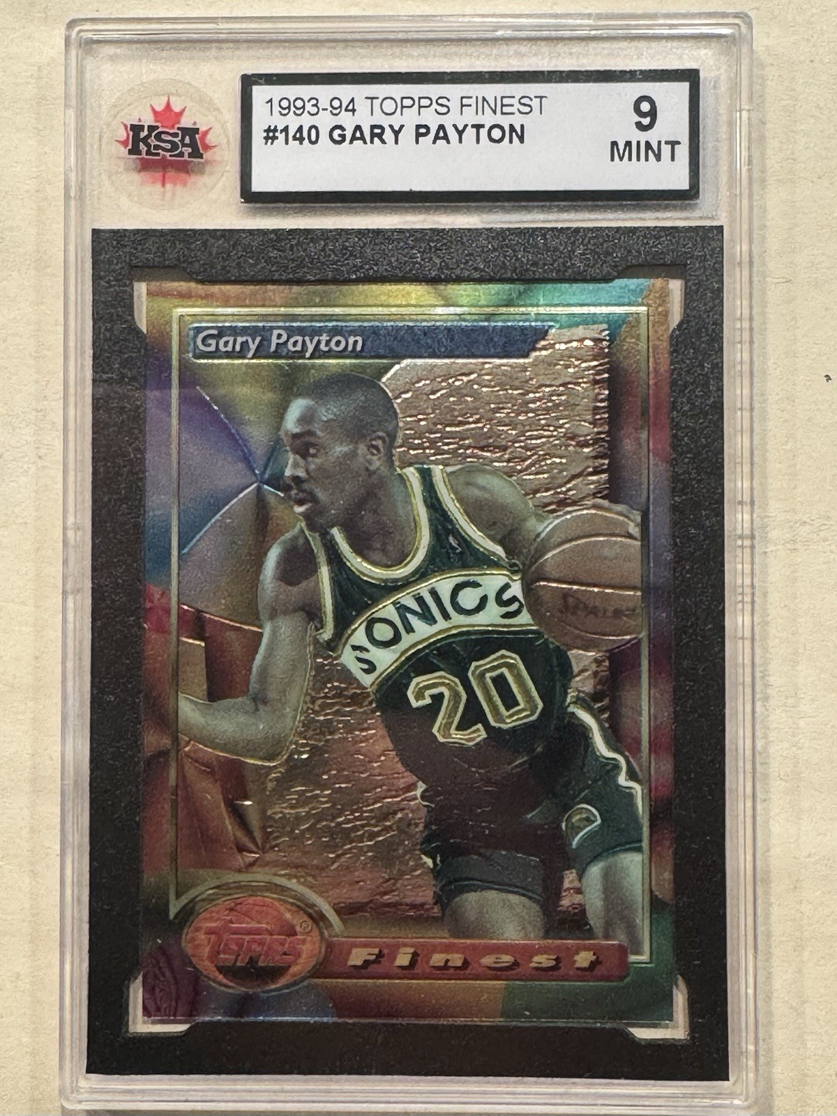1993-94 Topps Finest NBA Basketball Refractor #140 Gary Payton KSA 9