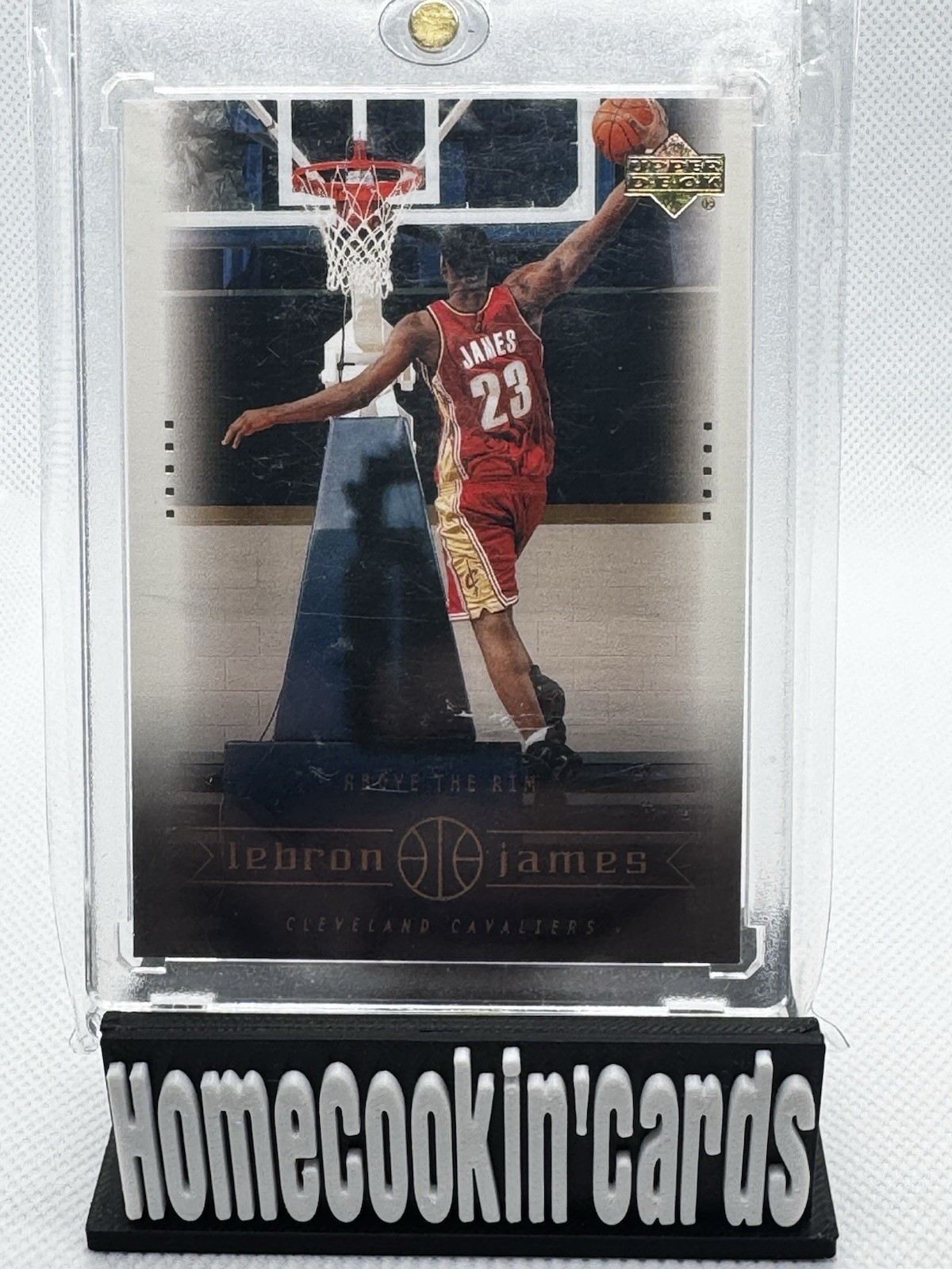 Upper Deck LeBron James Rookie #22 Cavaliers Basketball Card 2003-04