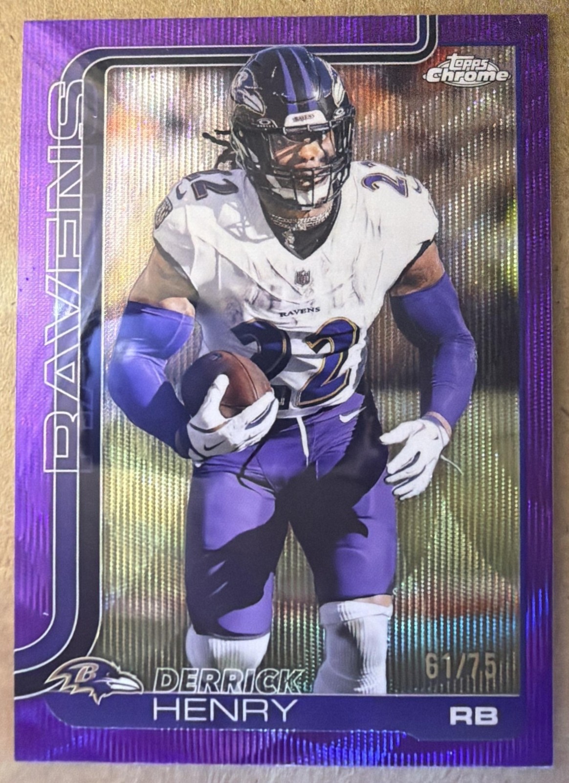2025 Topps Chrome Derrick Henry #25 Purple Wave Refractor 61/75 Ravens