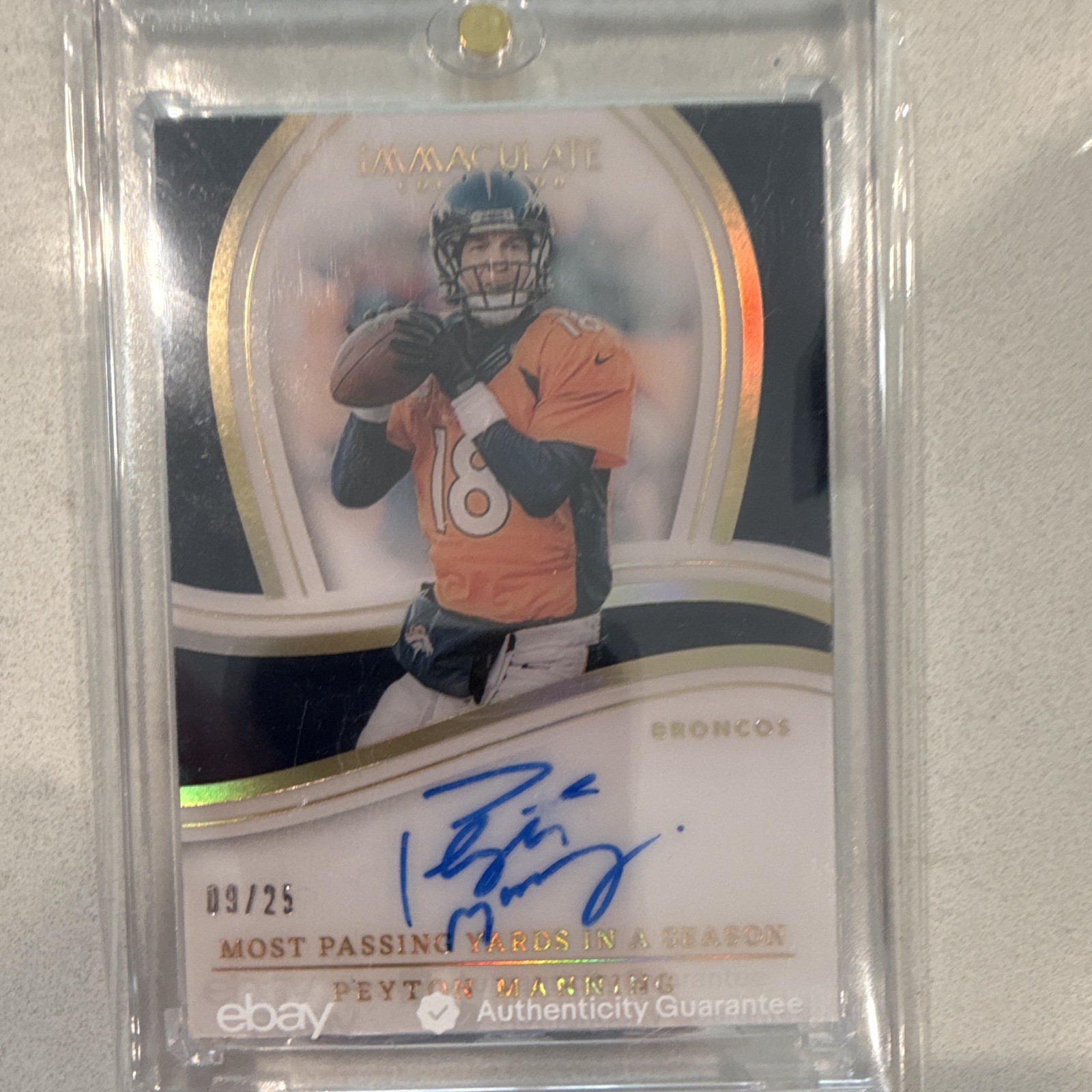 2023 Immaculate Peyton Manning Immaculate Records Auto /25 See Description