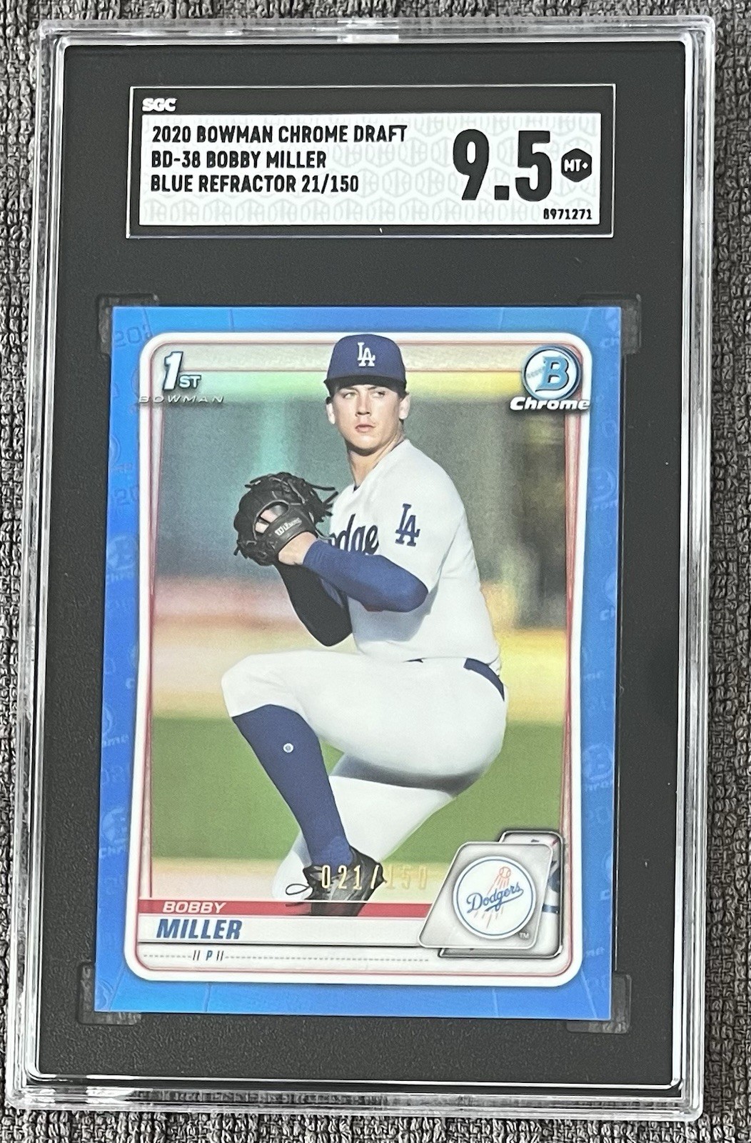 Dodgers Bobby Miller 2020 Bowman Chrome Draft Blue Refractor /150 – SGC 9.5
