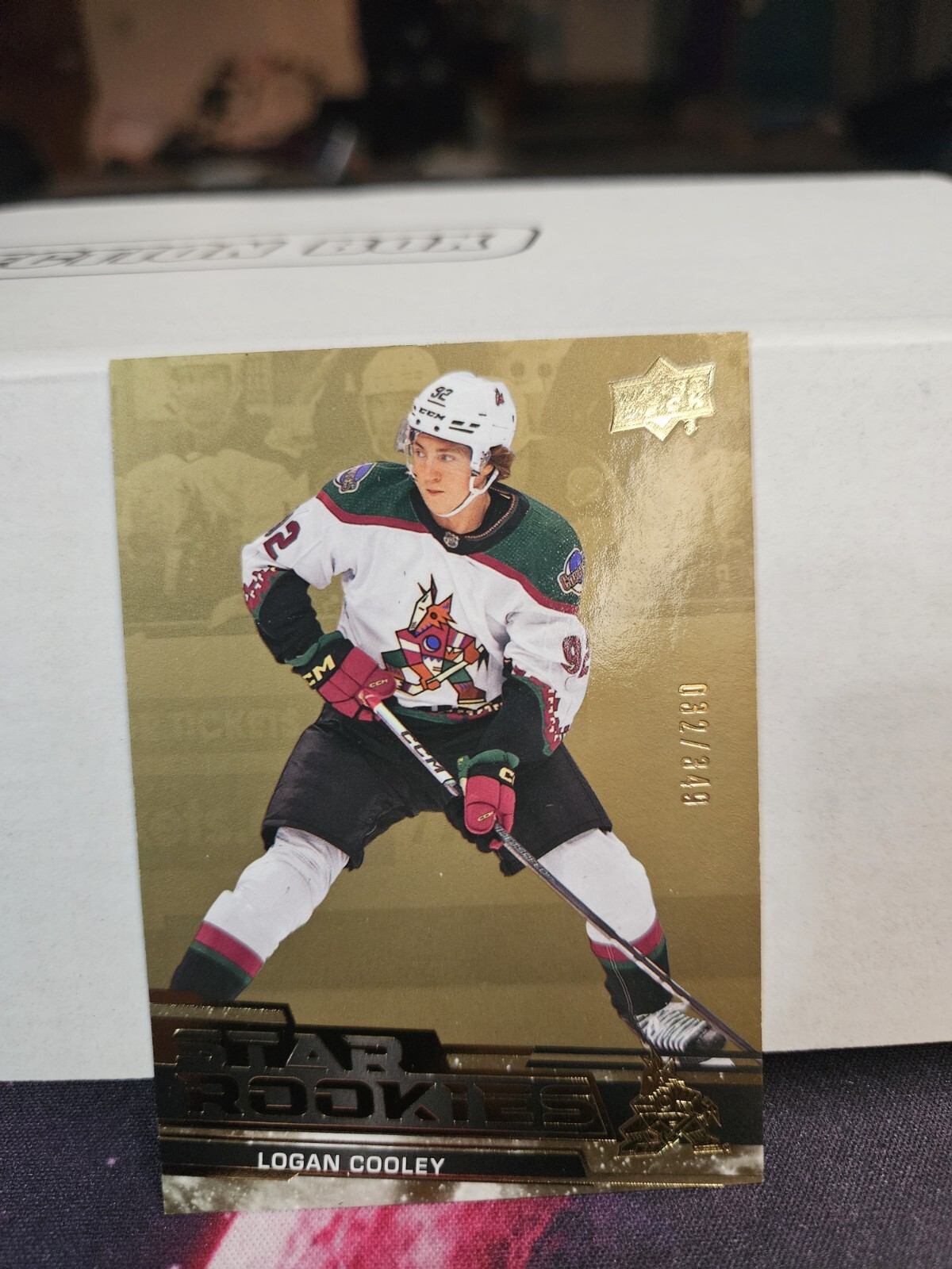 Logan Cooley Gold Par RC /349 2023-24 Upper Deck Star Rookies #3 Arizona Coyotes