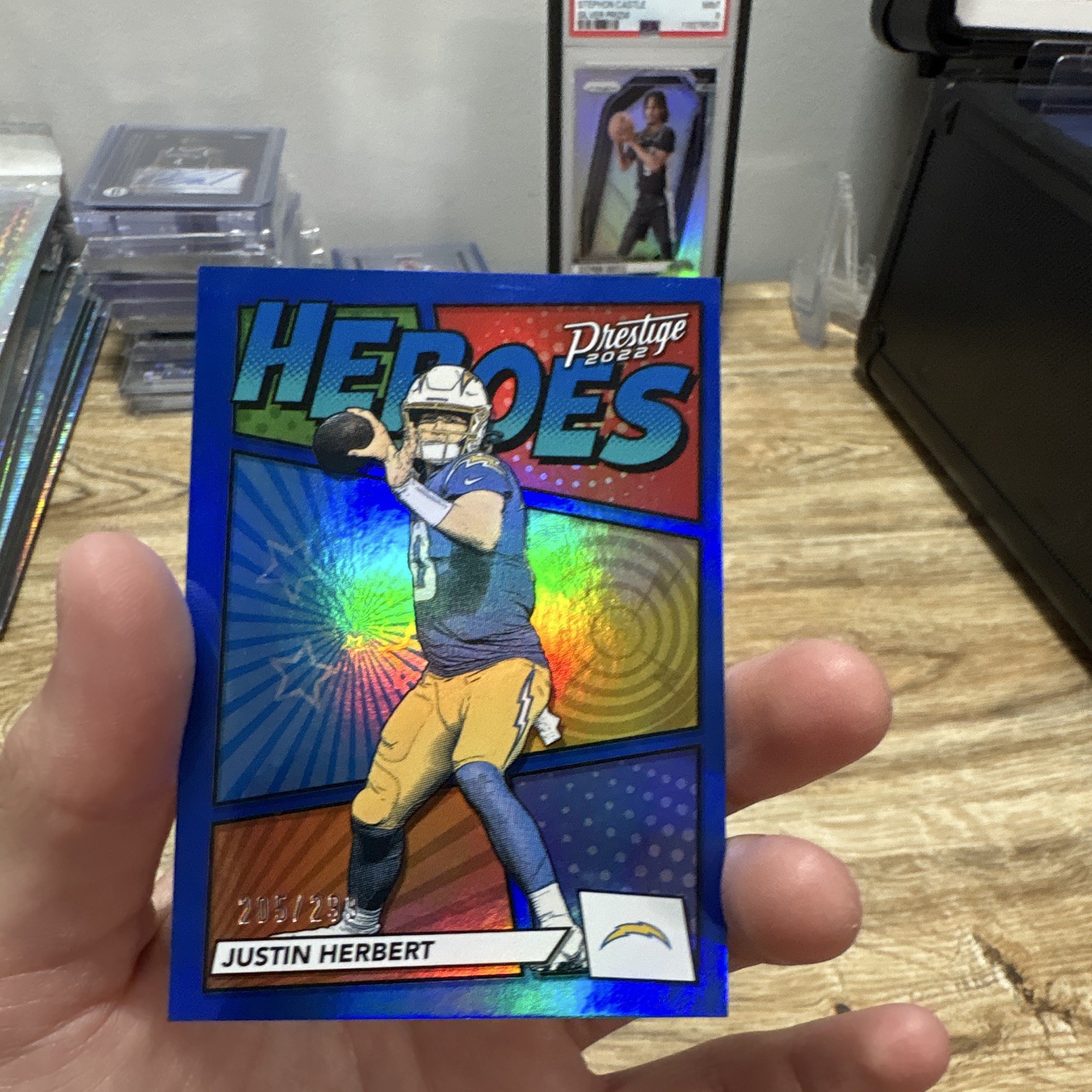 Panini 2022 Heroes Justin Herbert Chargers #H-3 color match SP 🔥Blue /299