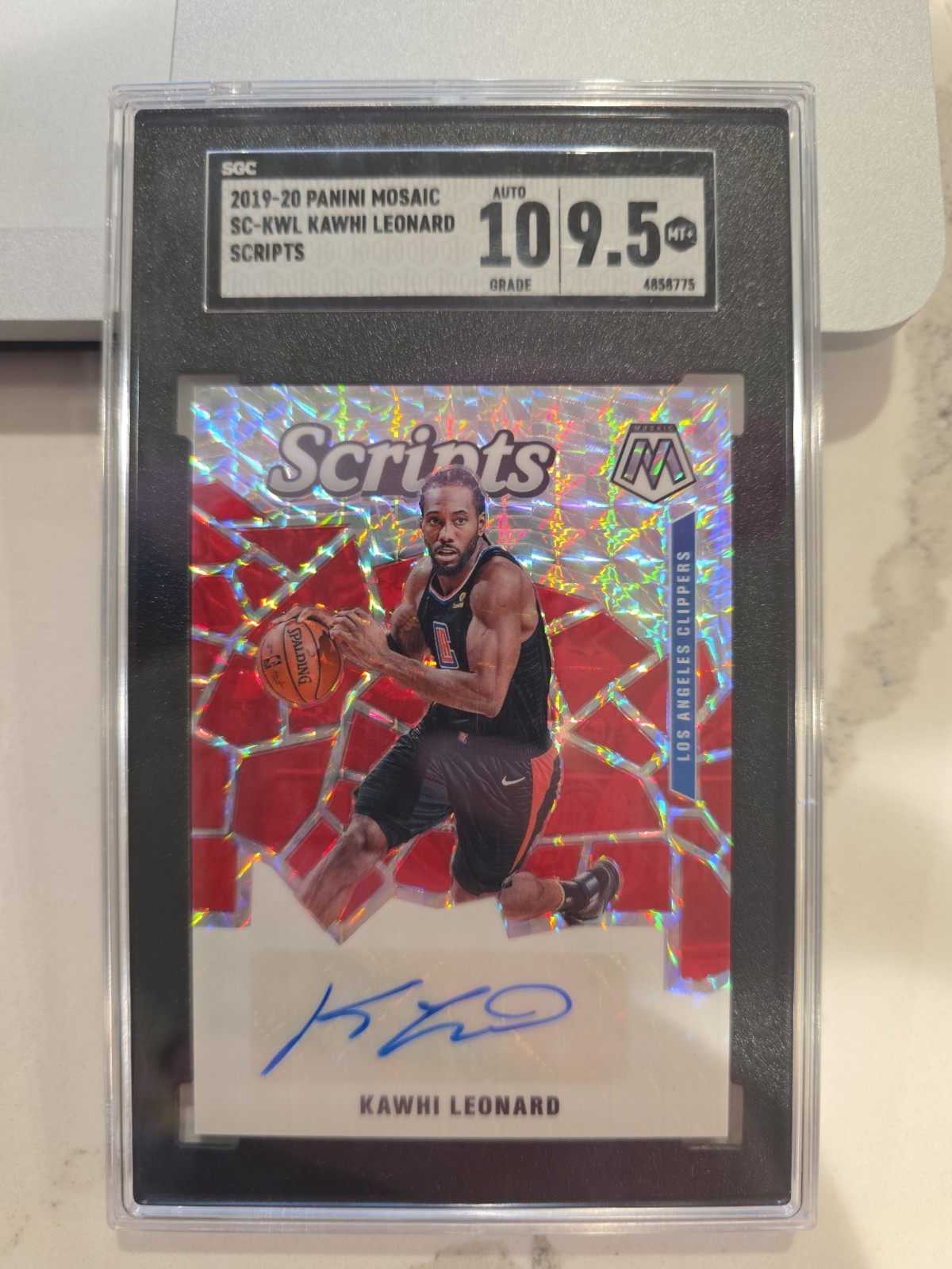 2019-20 Panini Mosaic Scripts Kawhi Leonard #SC-KWL (AU) SGC 9.5 GEM 10 Auto