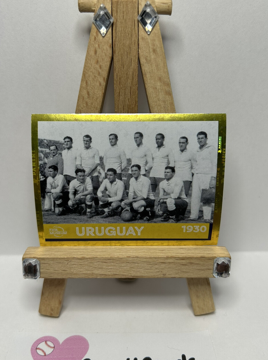 URUGUAY 2022 Panini World Cup Qatar Stickers GOLD FOIL 1930 Team Photo #FWC19